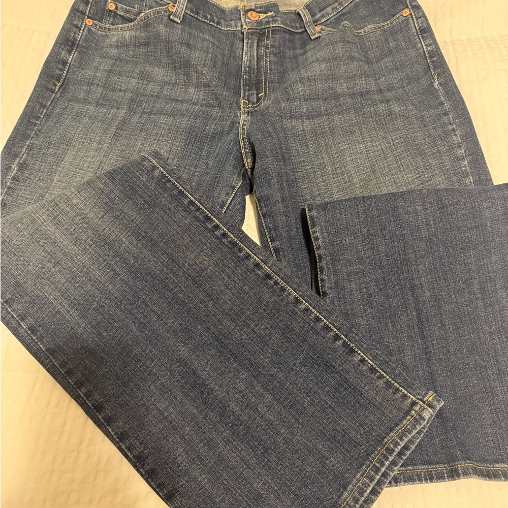 Levi's Women's Boot Cut Blue Jeans